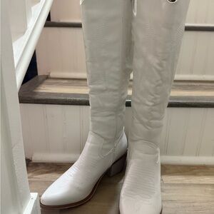 White Knee-High Women's Boots